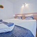Habitación en casa particular Wonder - Dom Blisko Centrum, Tuz Przy Stoku I Restauracji Karpacz